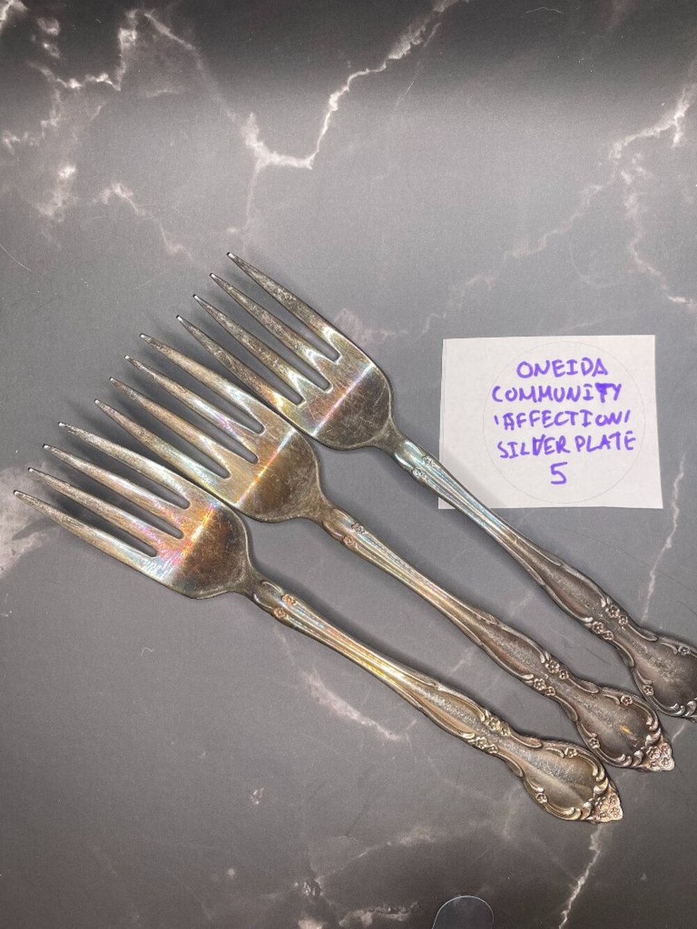 Set of 3 Oneida Community AFFECTION Salad Forks Silverplate 6 3/4" Dessert